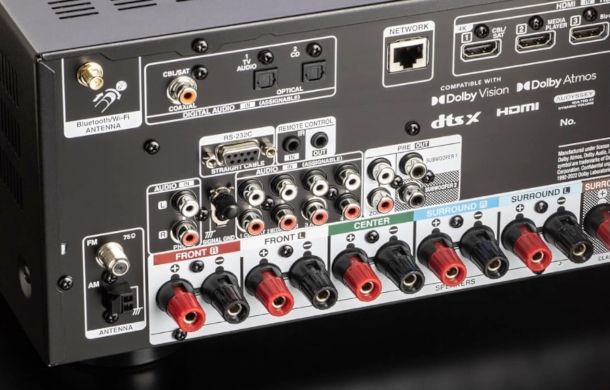 retro amplificatore con collegamenti vari