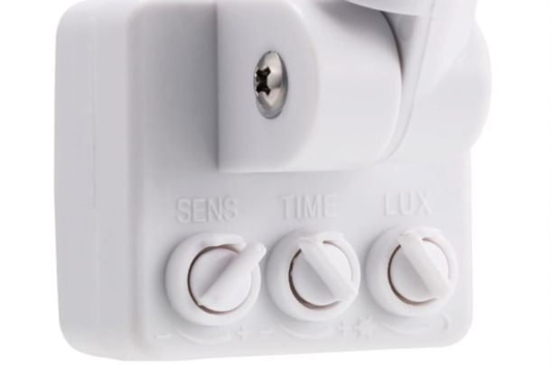 regolazioni sensore di movimento per luci