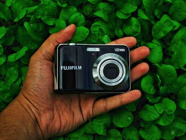 Fotocamera Digitale Compatta 12 MP 1080P Per Principianti – Zoom 16X E Messa A Fuoco Automatica, Colore Nero