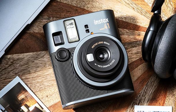 Obiettivo instant camera