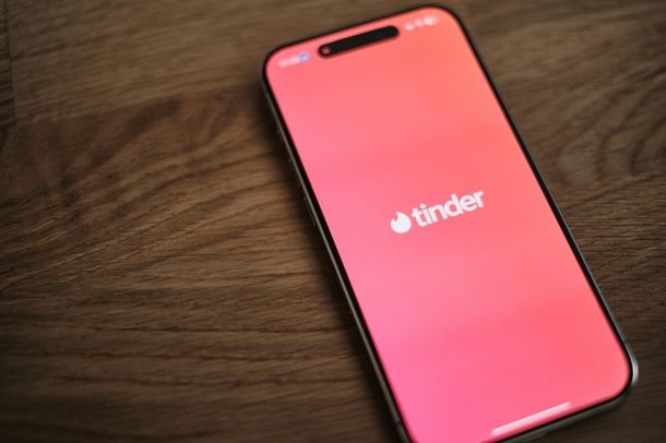 Tinder iPhone