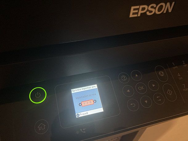 Come ripristinare impostazioni di rete della stampante Epson