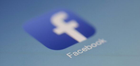 Come cambiare nome pagina Facebook