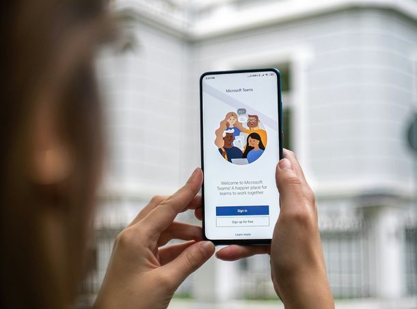 Chattare con una ragazza che non conosco