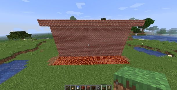 mura difensive con lava