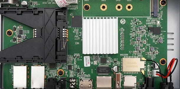 Hardware decoder satellitare