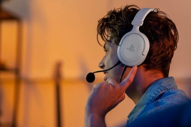 come togliere l'eco dalle cuffie PS5