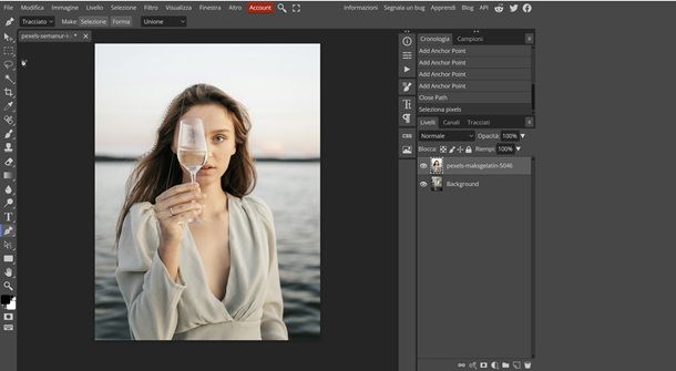Come modificare lo sfondo di una foto