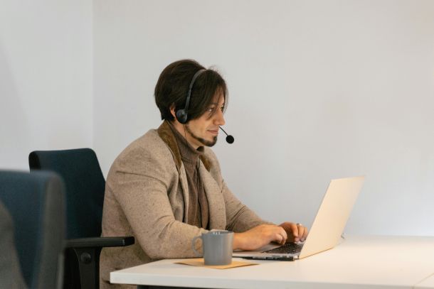 assistente virtuale