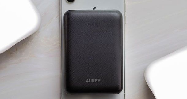Power bank MagSafe Aukey