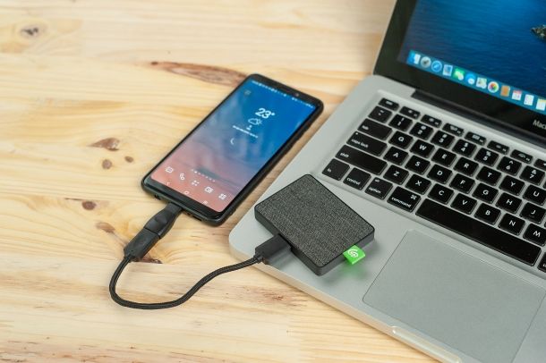 Come proteggere una cartella con password su hard disk esterno