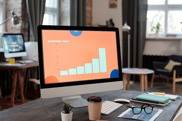 Usare grafici, immagini e dati per semplificare i concetti