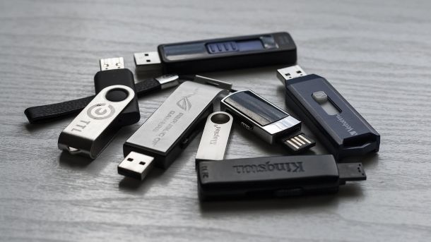 Come proteggere una cartella con password su chiavetta USB