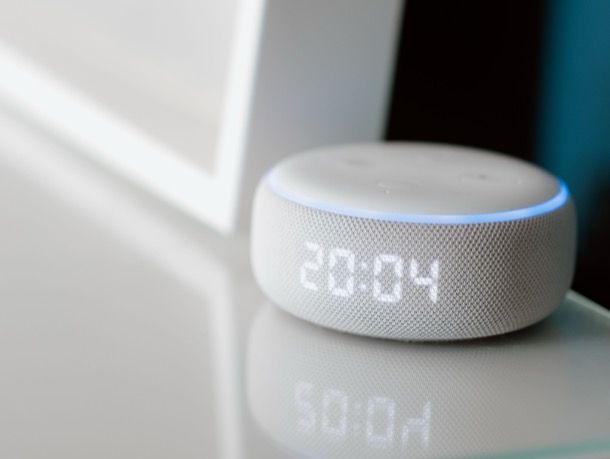 Alexa su Echo Dot per sveglie e promemoria