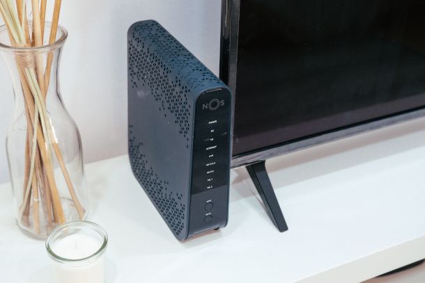 router vicino al televisore